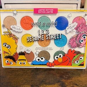 wet n wild Sesame Street Eyeshadow Palette